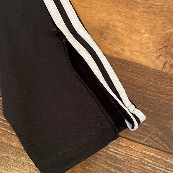 Adidas sweatpants size small - Picture 2 of 6